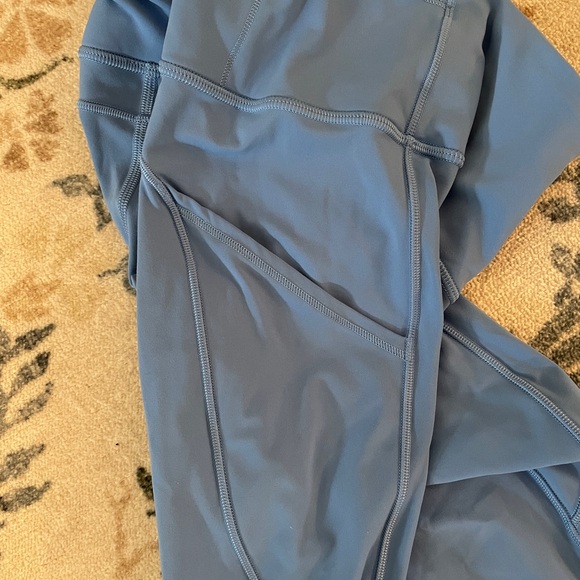 EUC Lululemon Leggings (Size4) - Picture 3 of 4